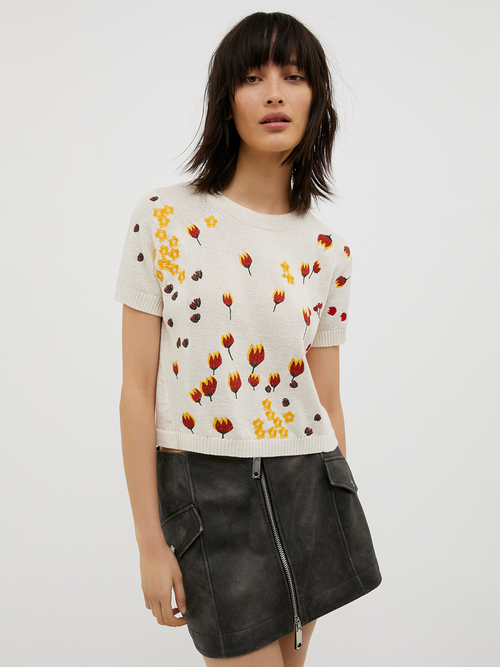  フラワー エンブロイダリー ニット