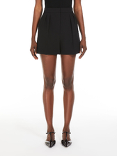 ウール ストレッチ ショートパンツ