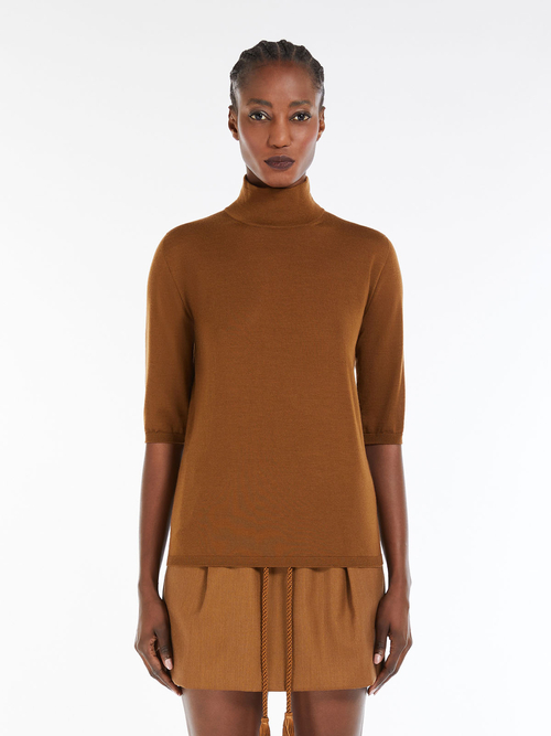 ピュア ウール ハイネック ニット