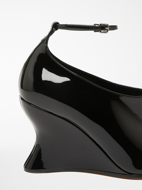 アンクルストラップ ウェッジ パンプス 詳細画像 ブラック 5